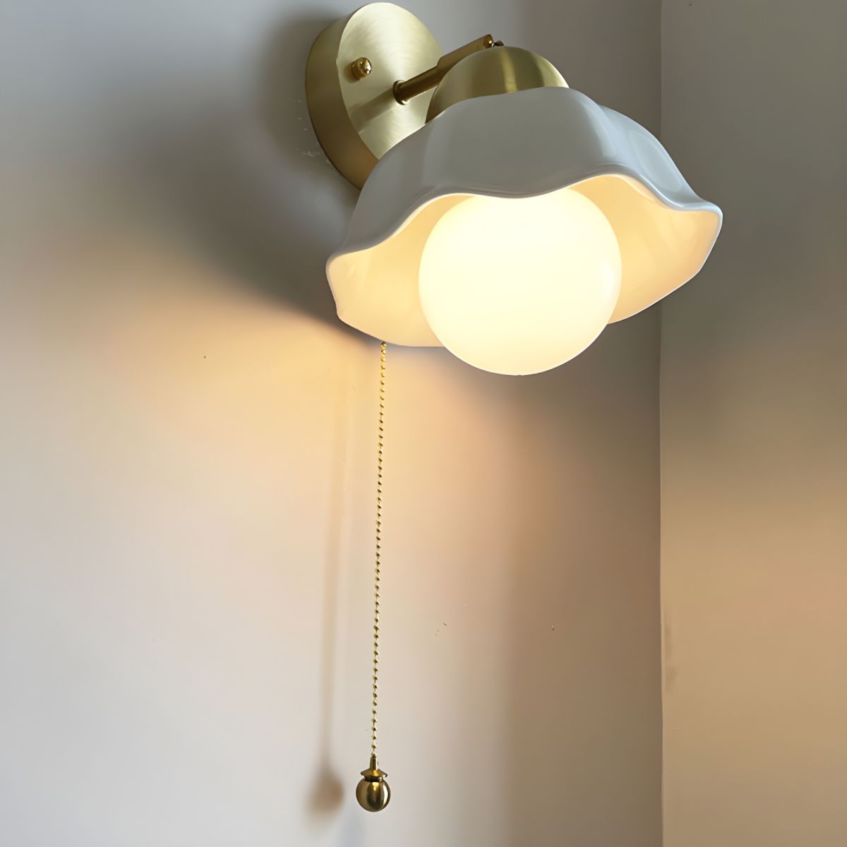 Wall Light Ceramic Medieval Style for Bedside | Merolan