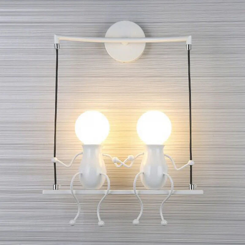 Wall Light LED Metal Swing Figure Modern Design | Ramaro