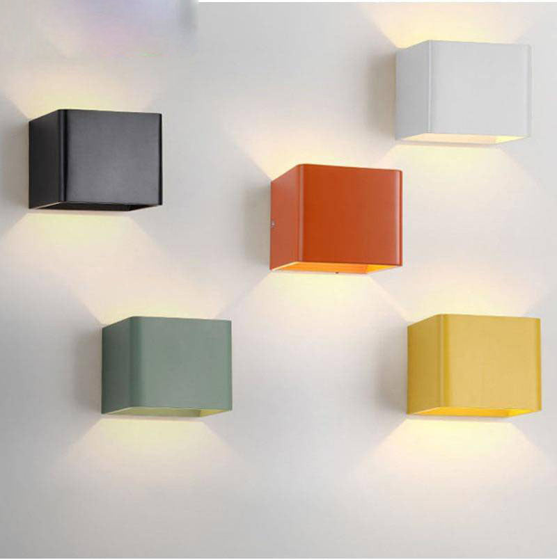 Wall Light Metal Cube LED in Modern Style | Colyra