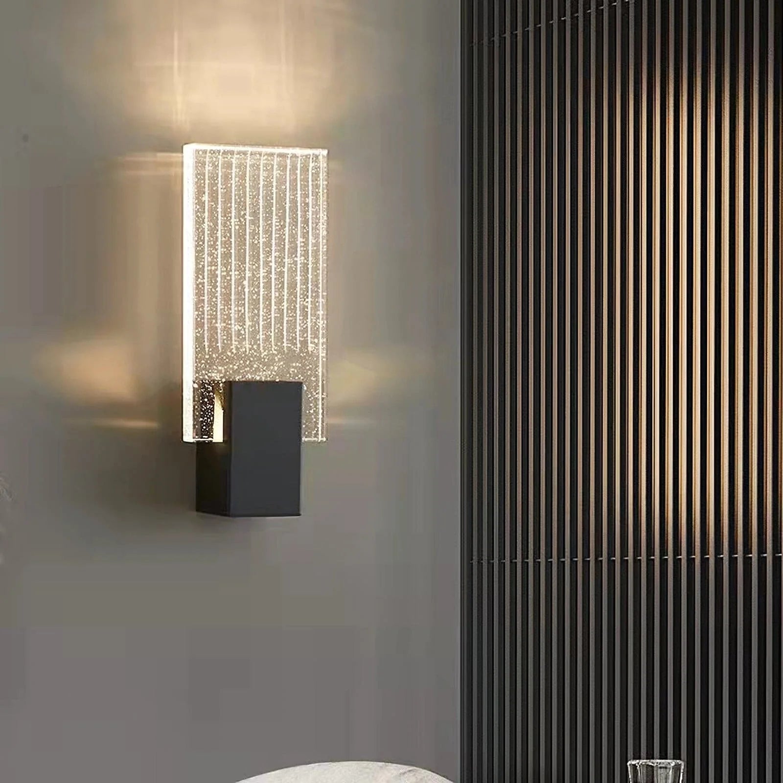 Wall Light Pleated Crystal in Modern Style | Celvian