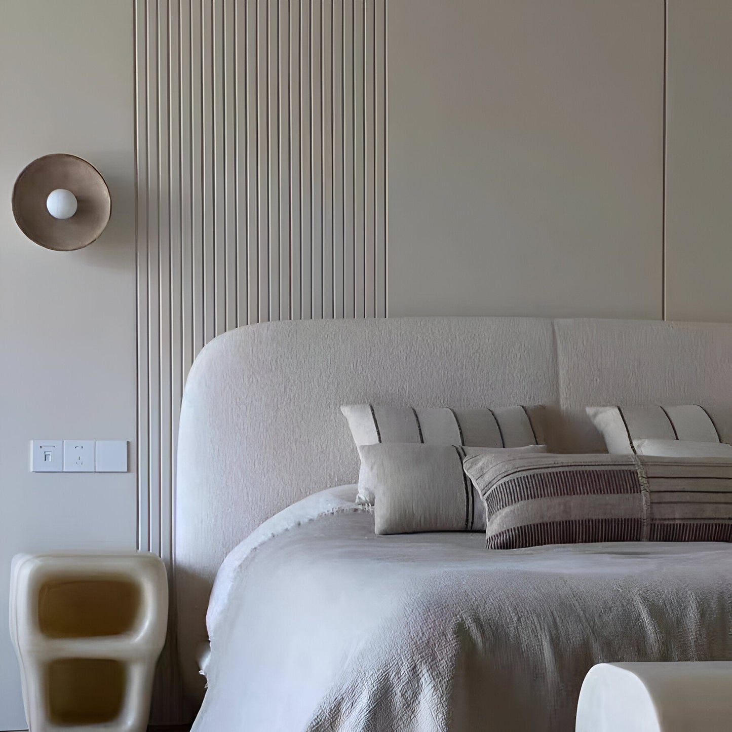 Wall Light Resin Round Retro Japandi Style | Nerivo