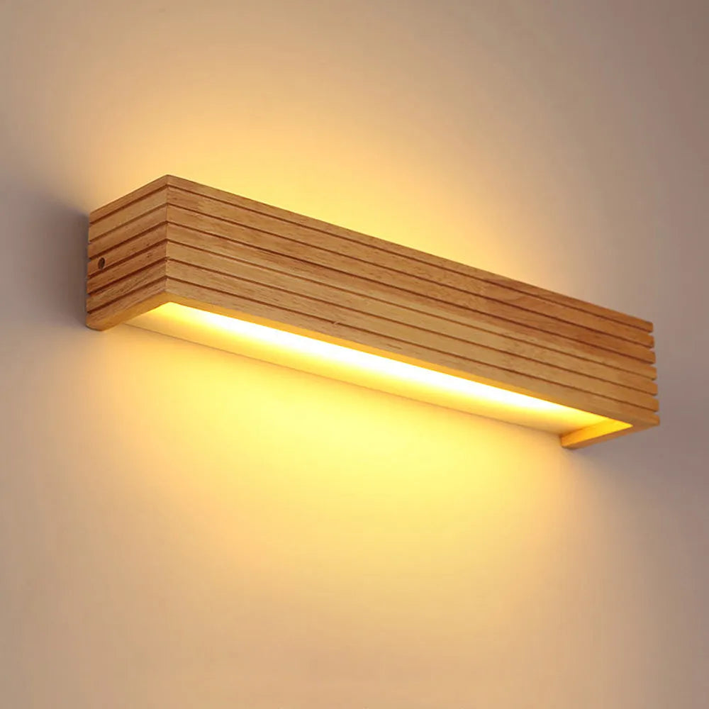 Wall Light Wood LED in Nordic Style | Tenova