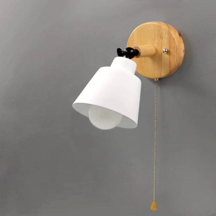 Wall Light Wood Metal with Pull Chain Scandinavian | Devora